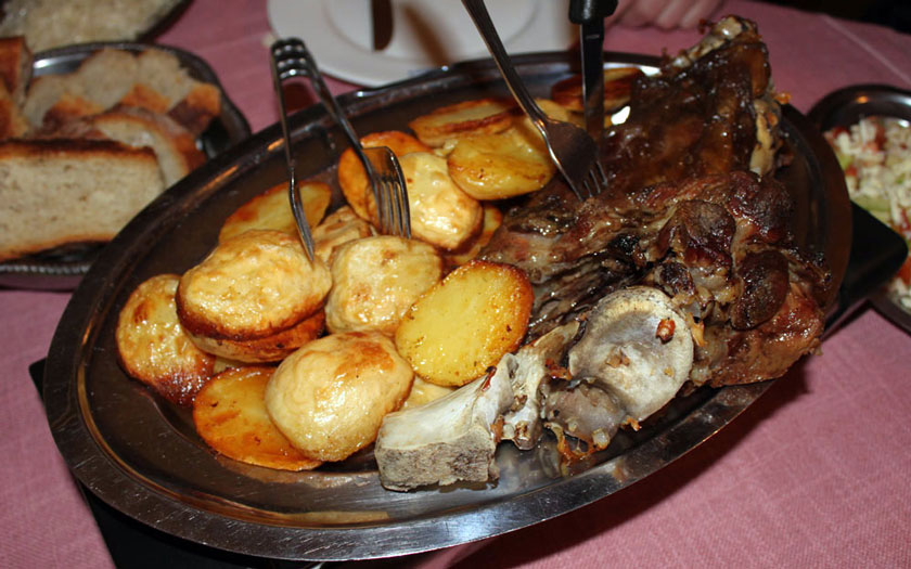 Gastronomija u Mostaru