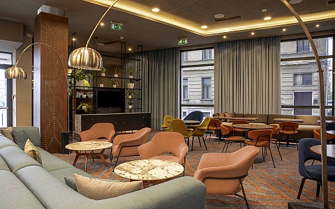 Courtyard by Marriott Sarajevo - Sarajevo - Lobby-Recepcija