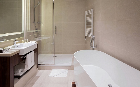 Courtyard by Marriott Sarajevo - Sarajevo - Sobe-Apartmani
