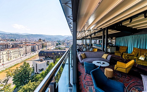 Courtyard by Marriott Sarajevo - Sarajevo - Restoran-Bar